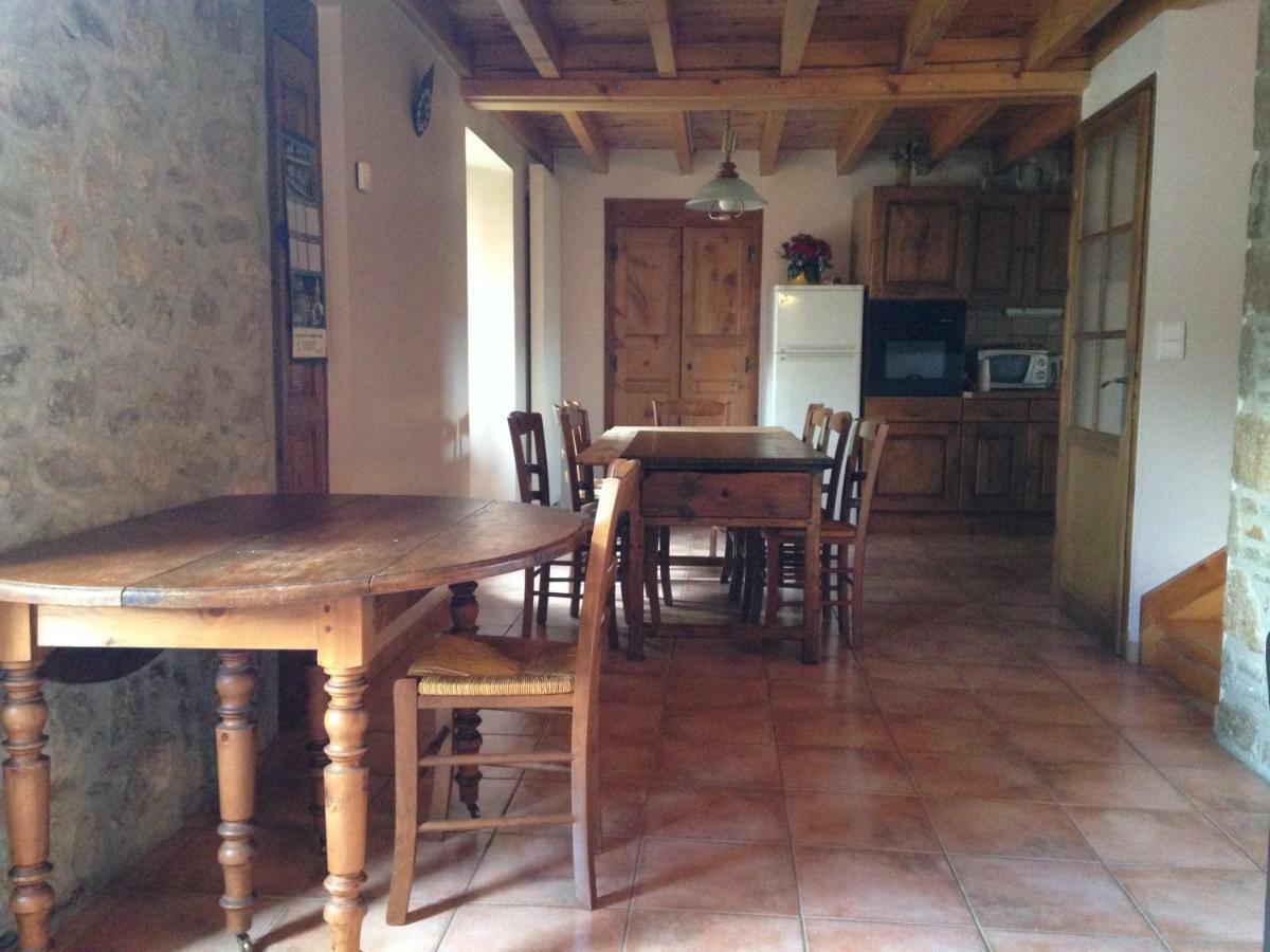 Maison De Caractere En Pierre Cal Blanic سانت-بيير-ديلس-فوركات المظهر الخارجي الصورة